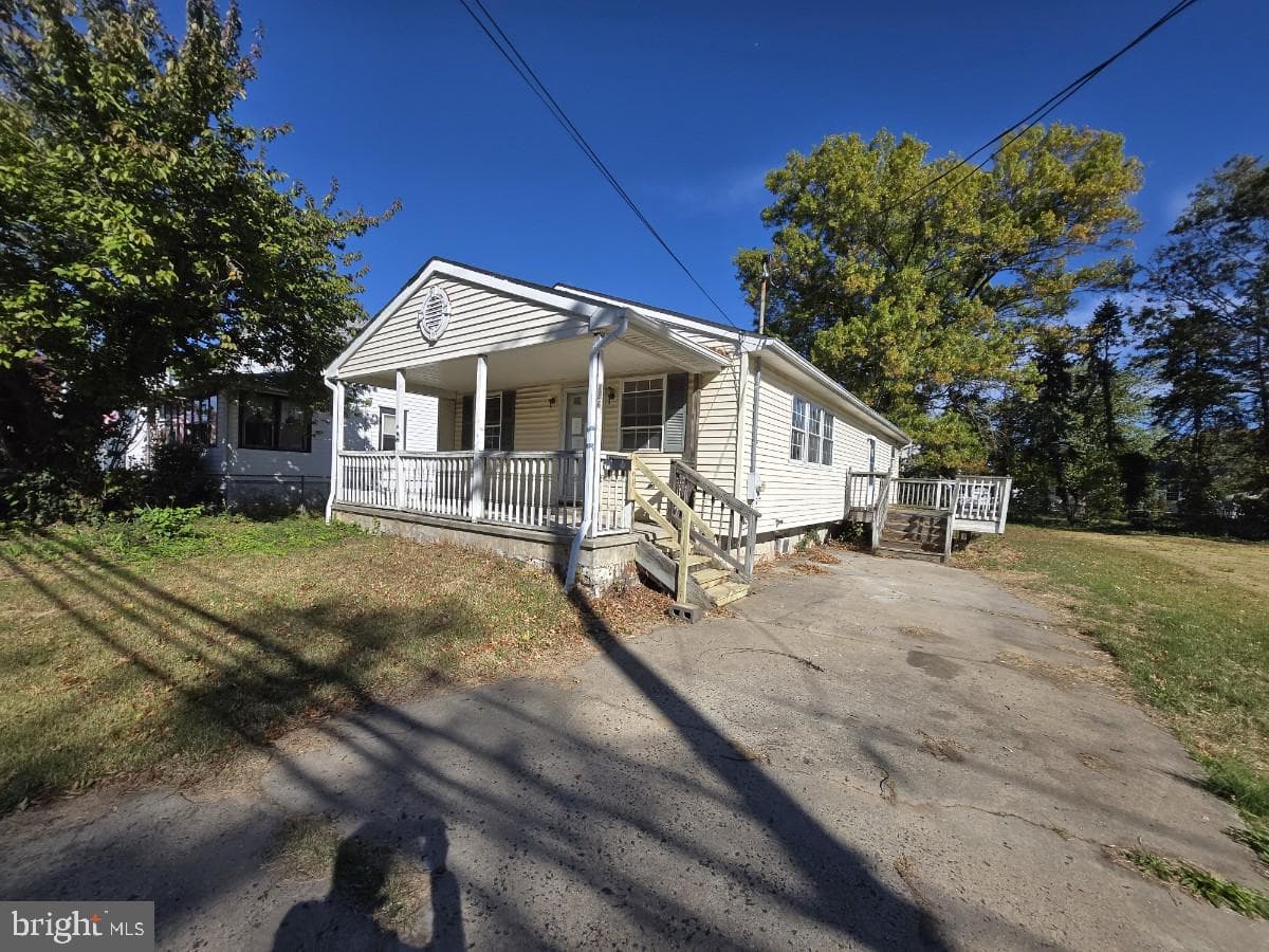 316 Newport Road photo 2