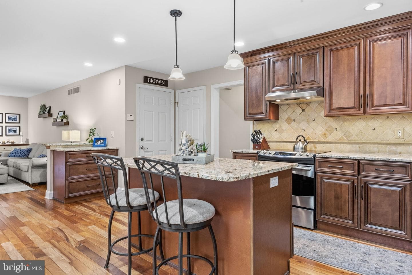 150 Hartford Lane photo 16