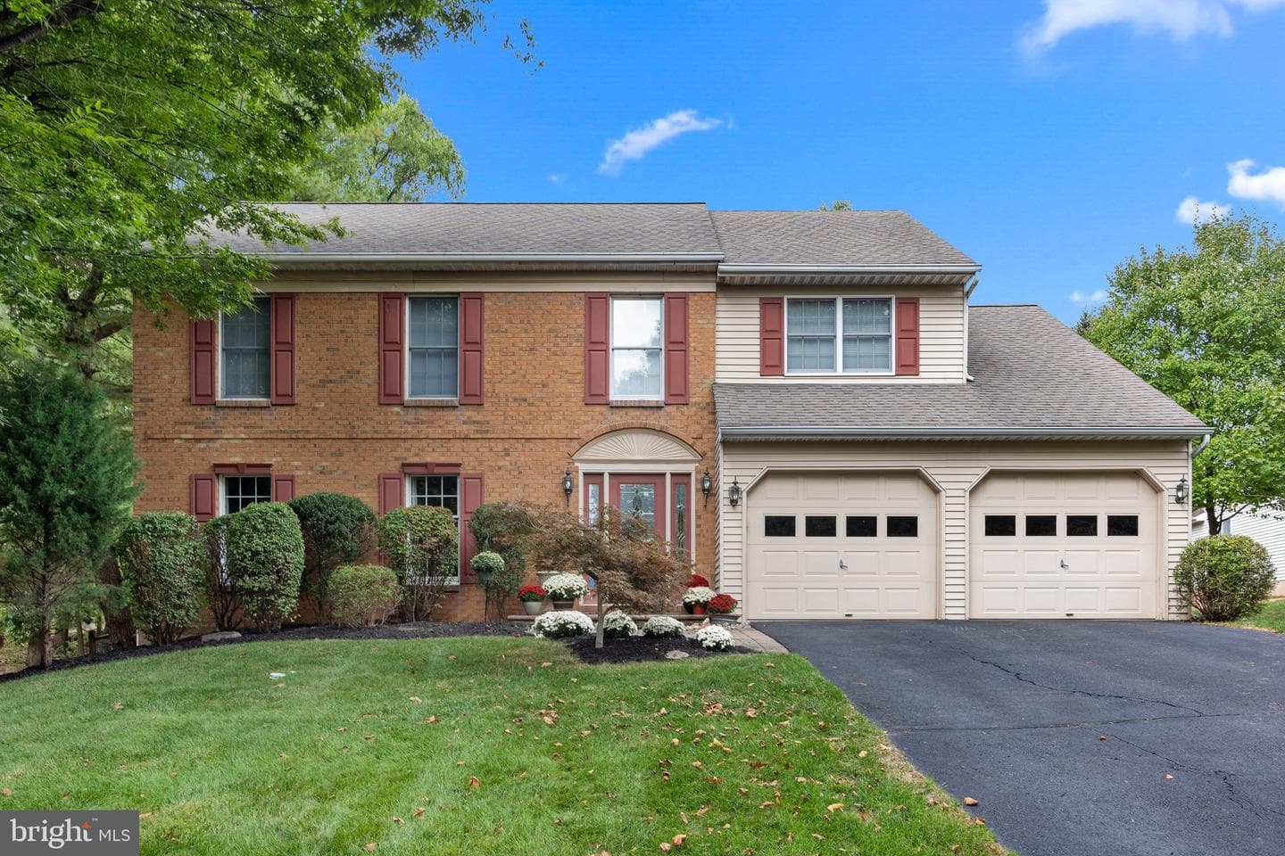 150 Hartford Lane photo 2