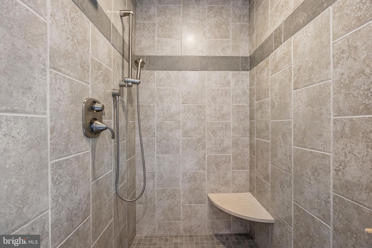 150 Hartford Lane photo 30