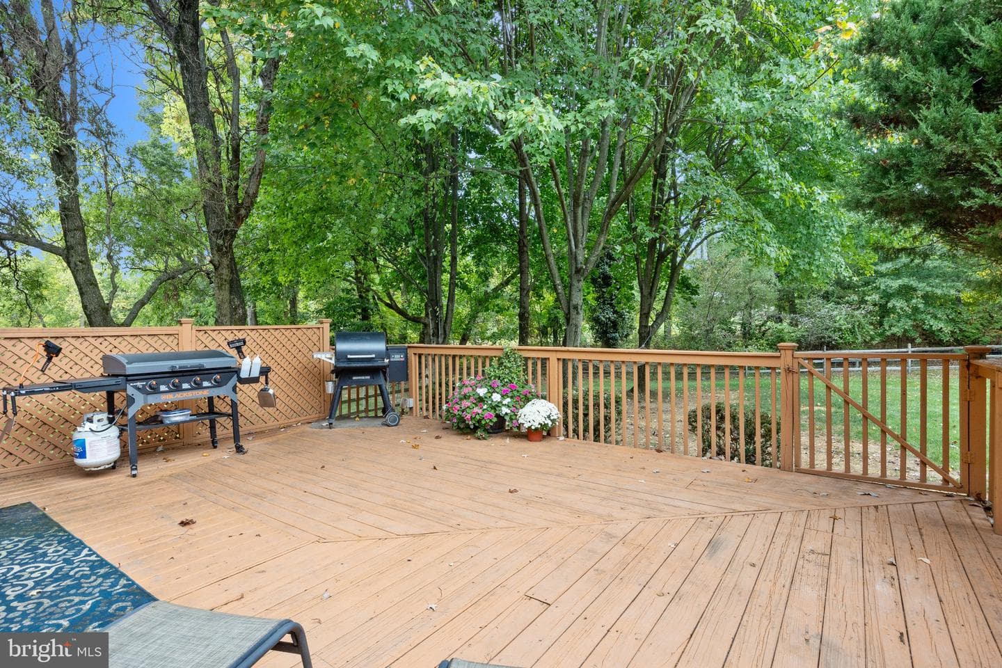 150 Hartford Lane photo 44