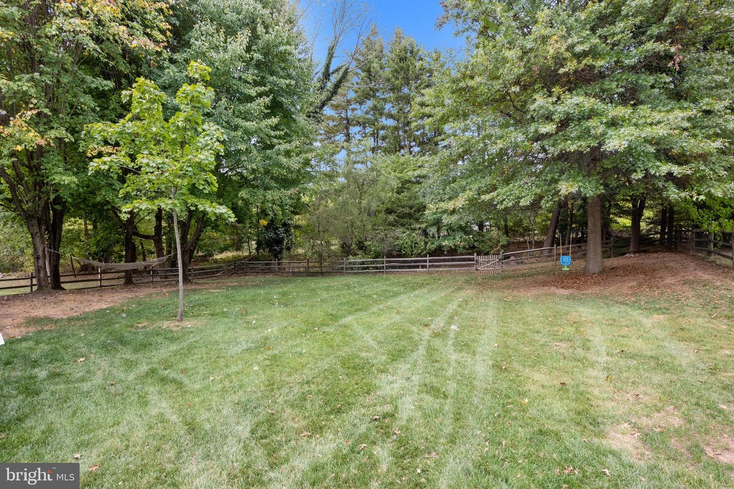 150 Hartford Lane photo 45