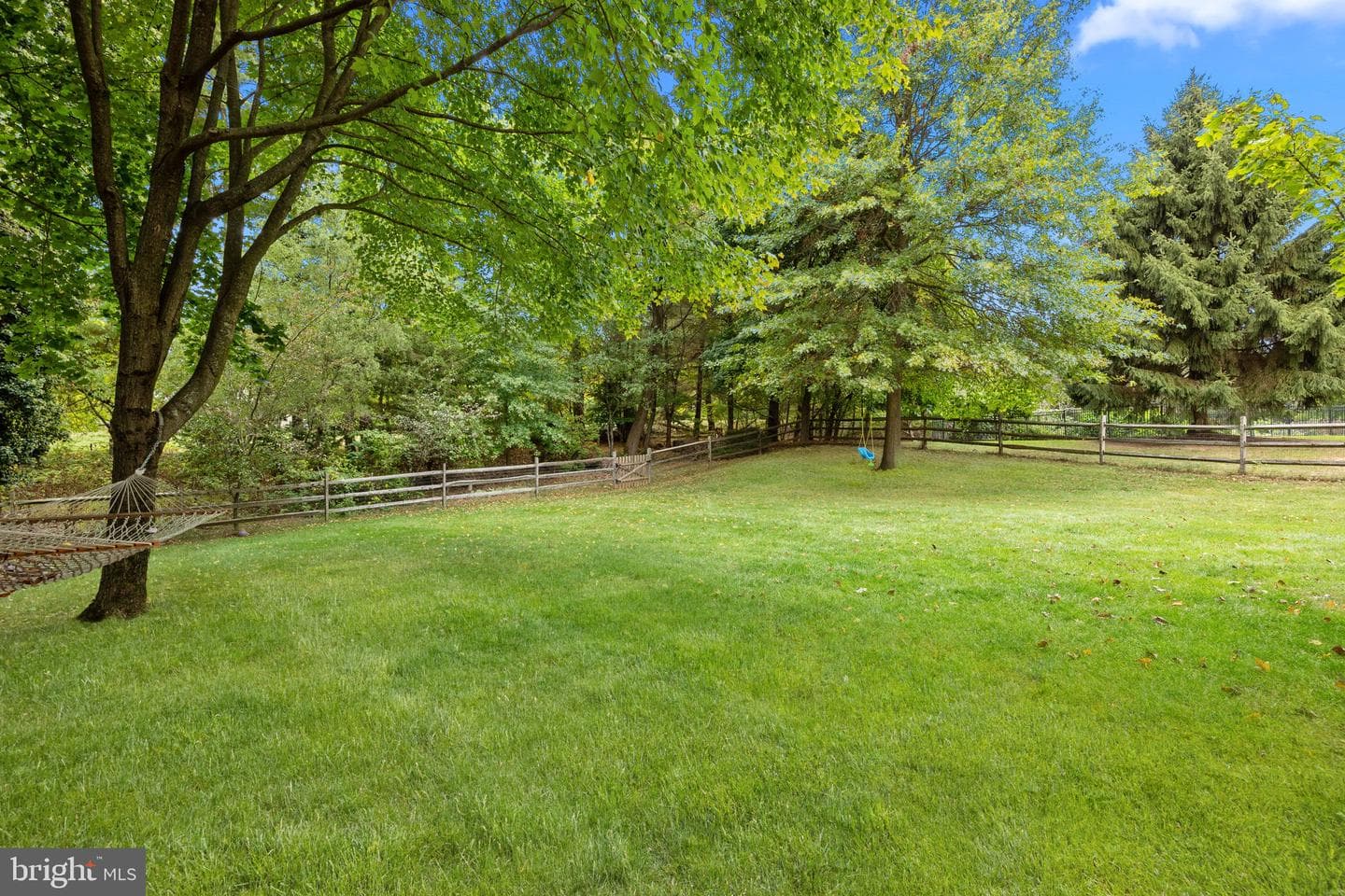 150 Hartford Lane photo 47