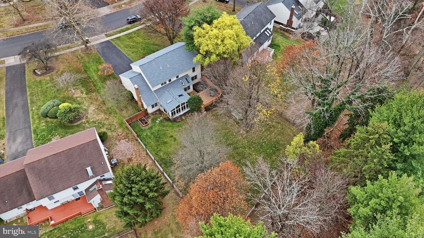 150 Hartford Lane photo 51