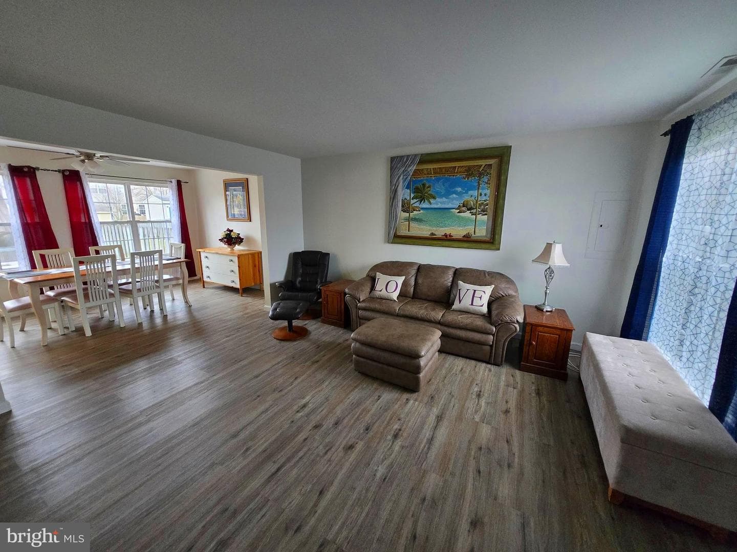 1221 Garden Court photo 32