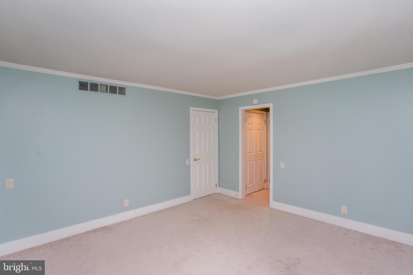 4 Barnes Court photo 33