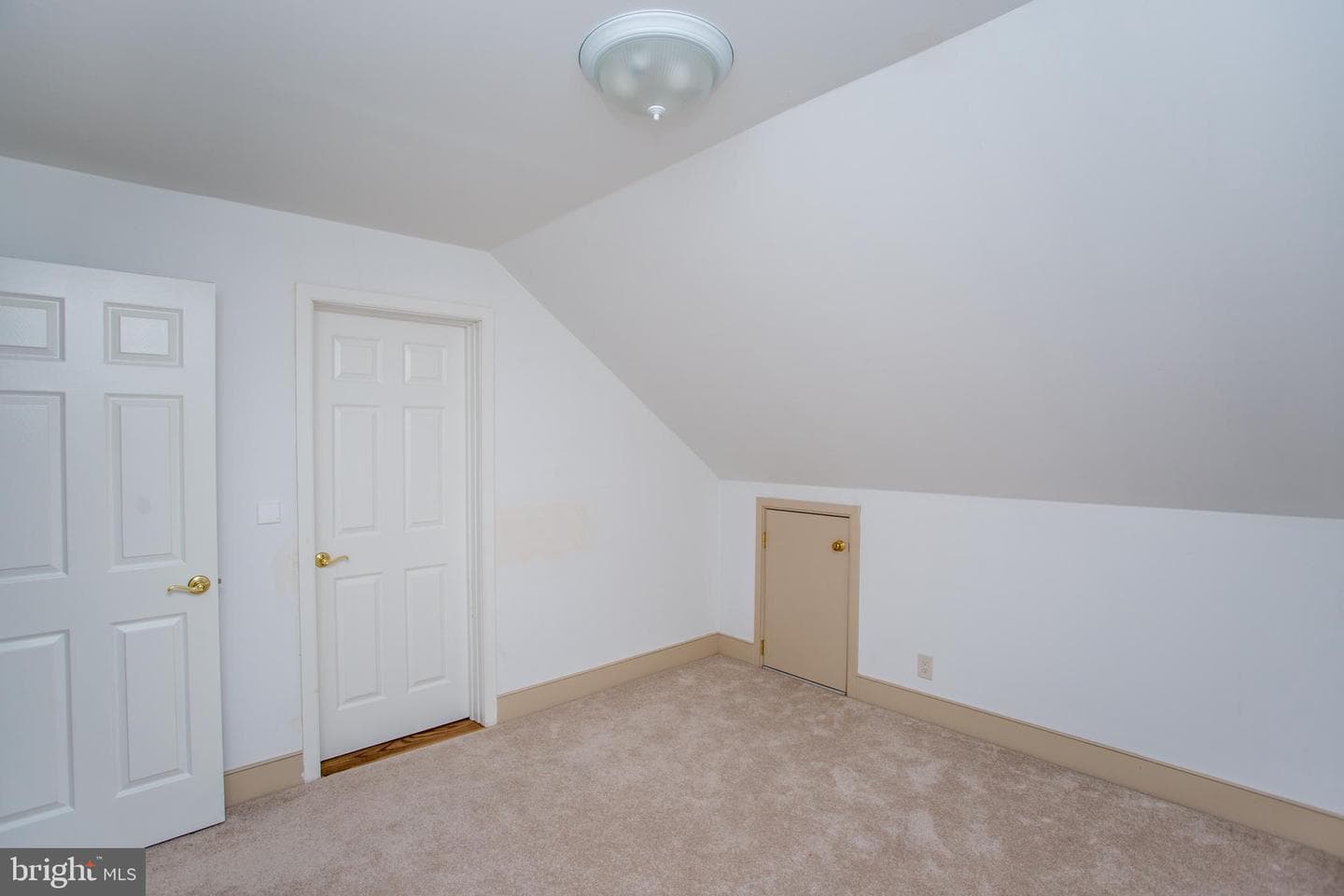 4 Barnes Court photo 51