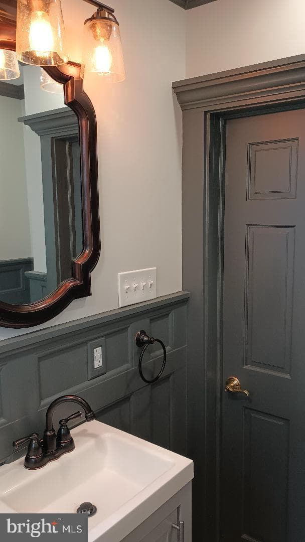 920 Third Avenue photo 9