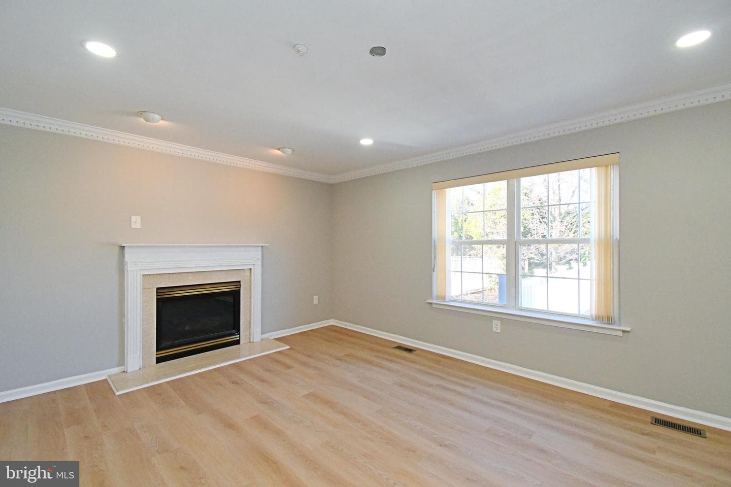 110 Greenfield Lane photo 24