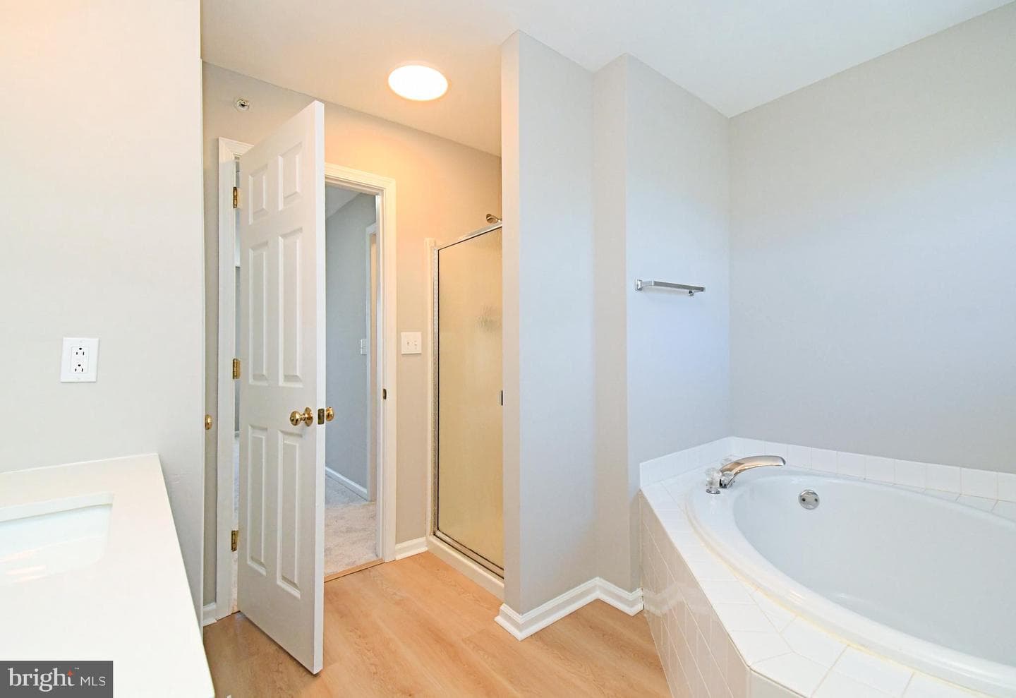 110 Greenfield Lane photo 38