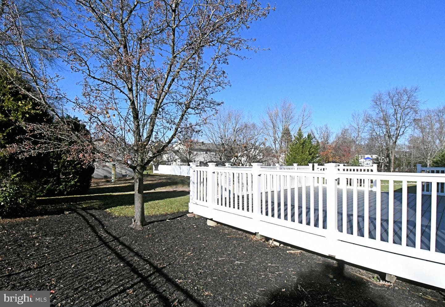 110 Greenfield Lane photo 64