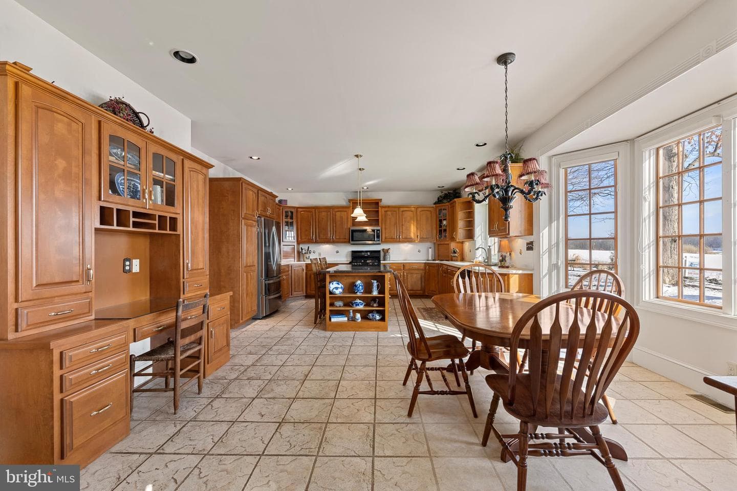 137 Wells Road photo 19