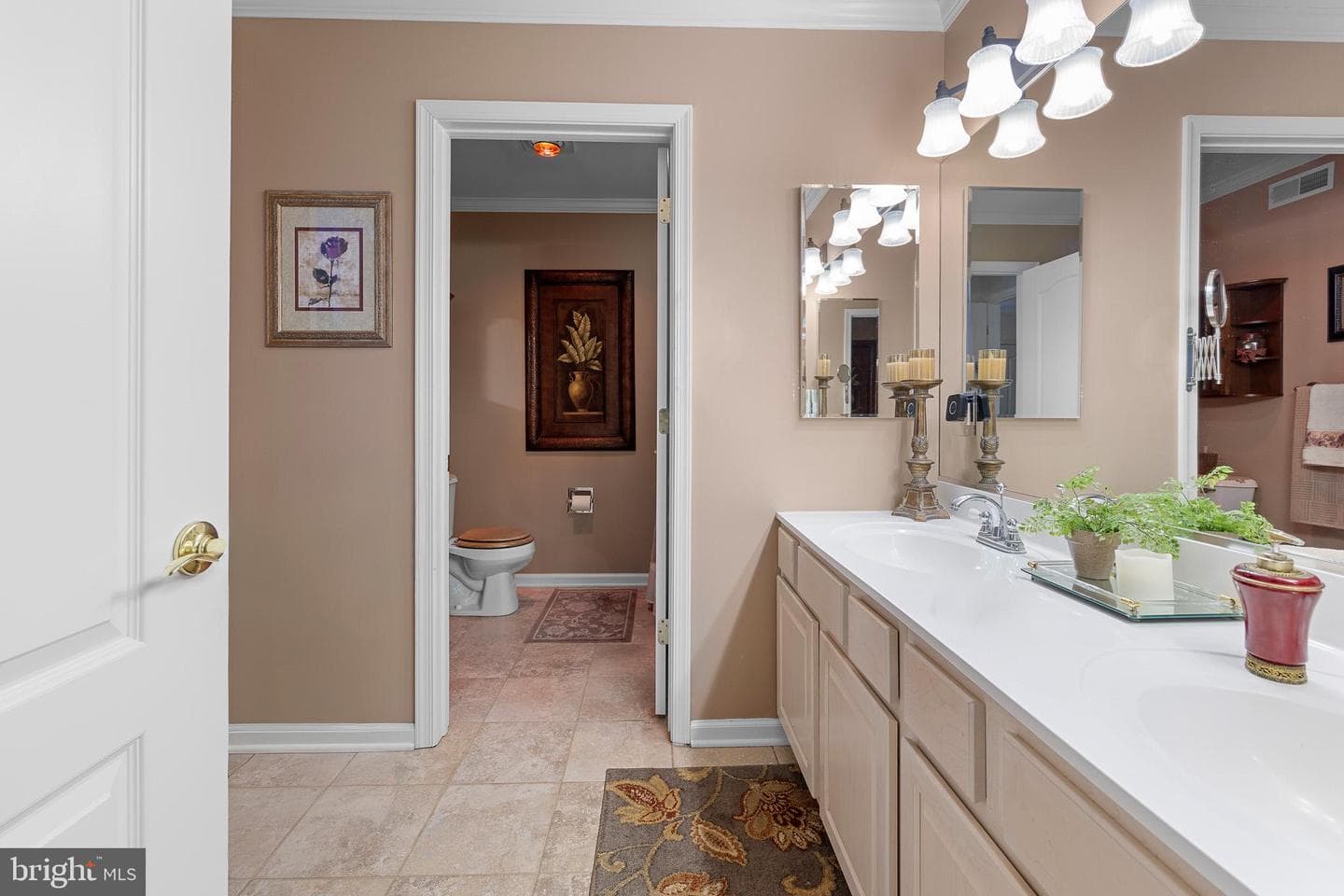 137 Wells Road photo 59