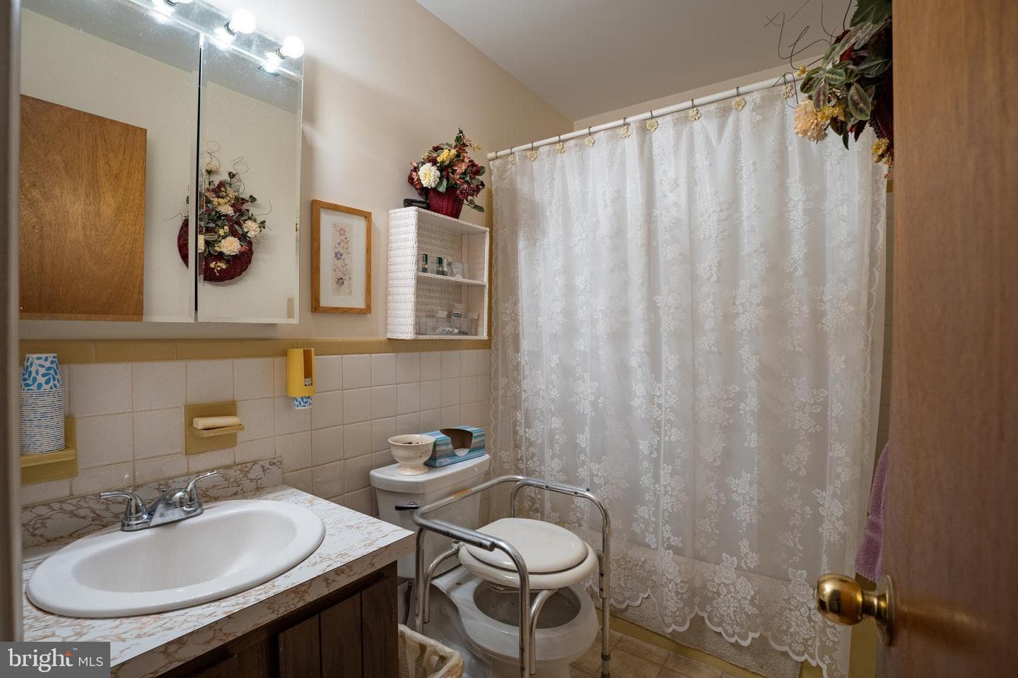1776 1st Street photo 15