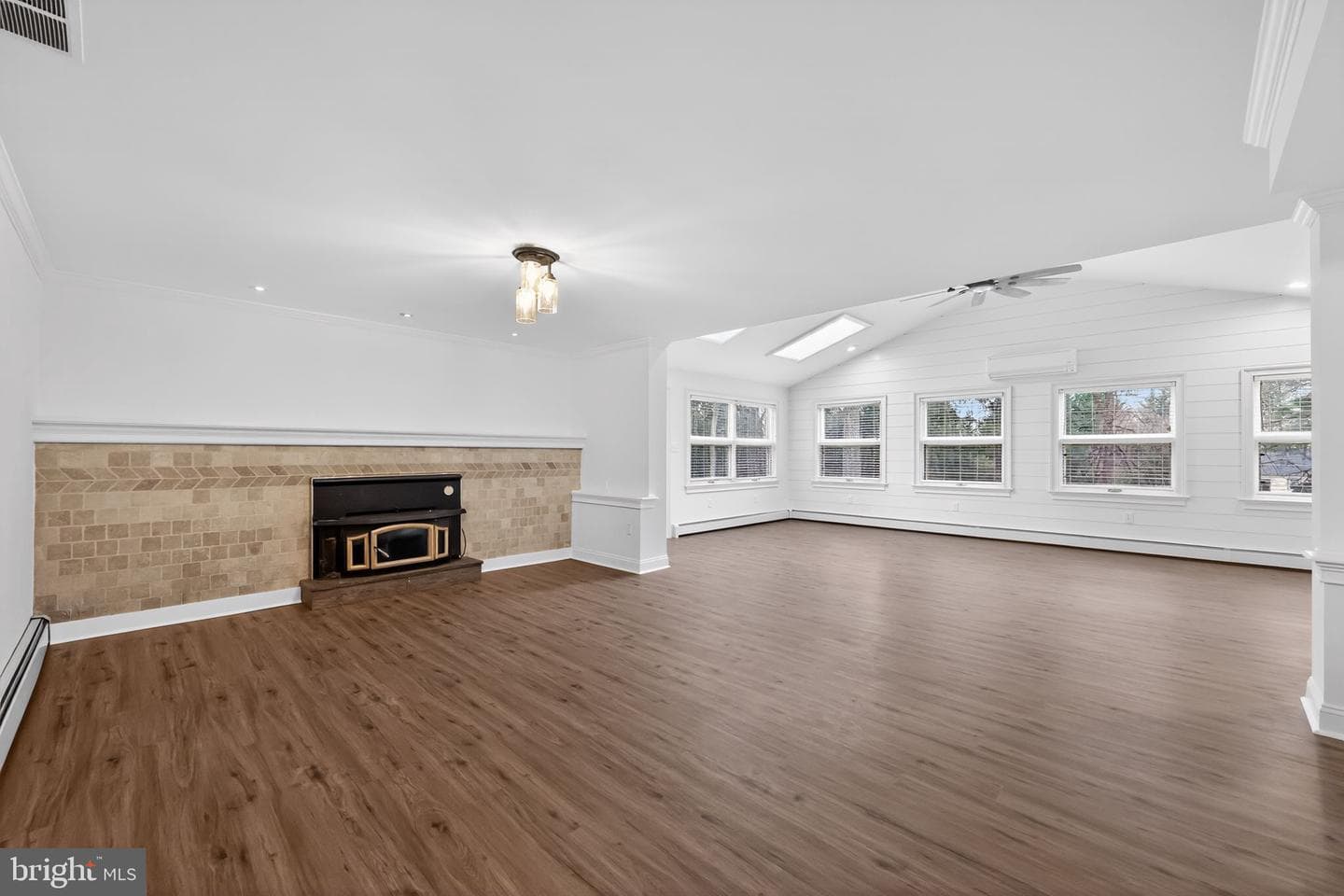36 Hickory Drive photo 6
