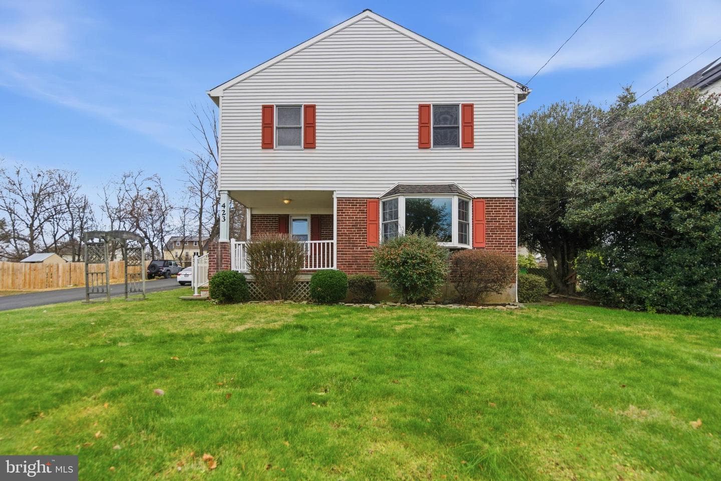 423 Harding photo 2