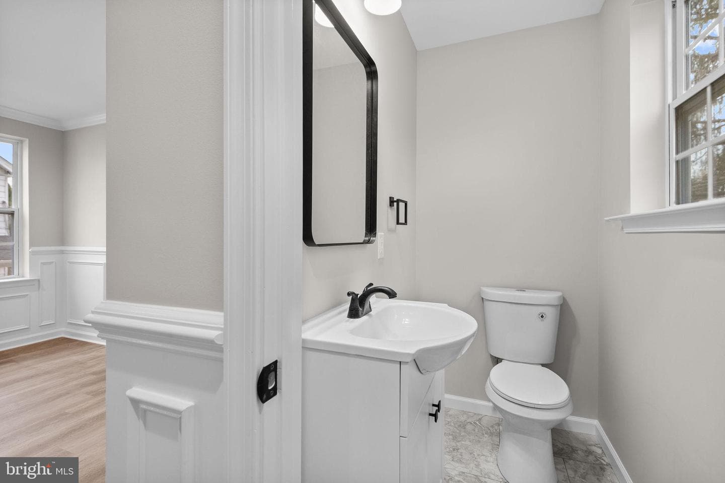 47 E College Avenue photo 11