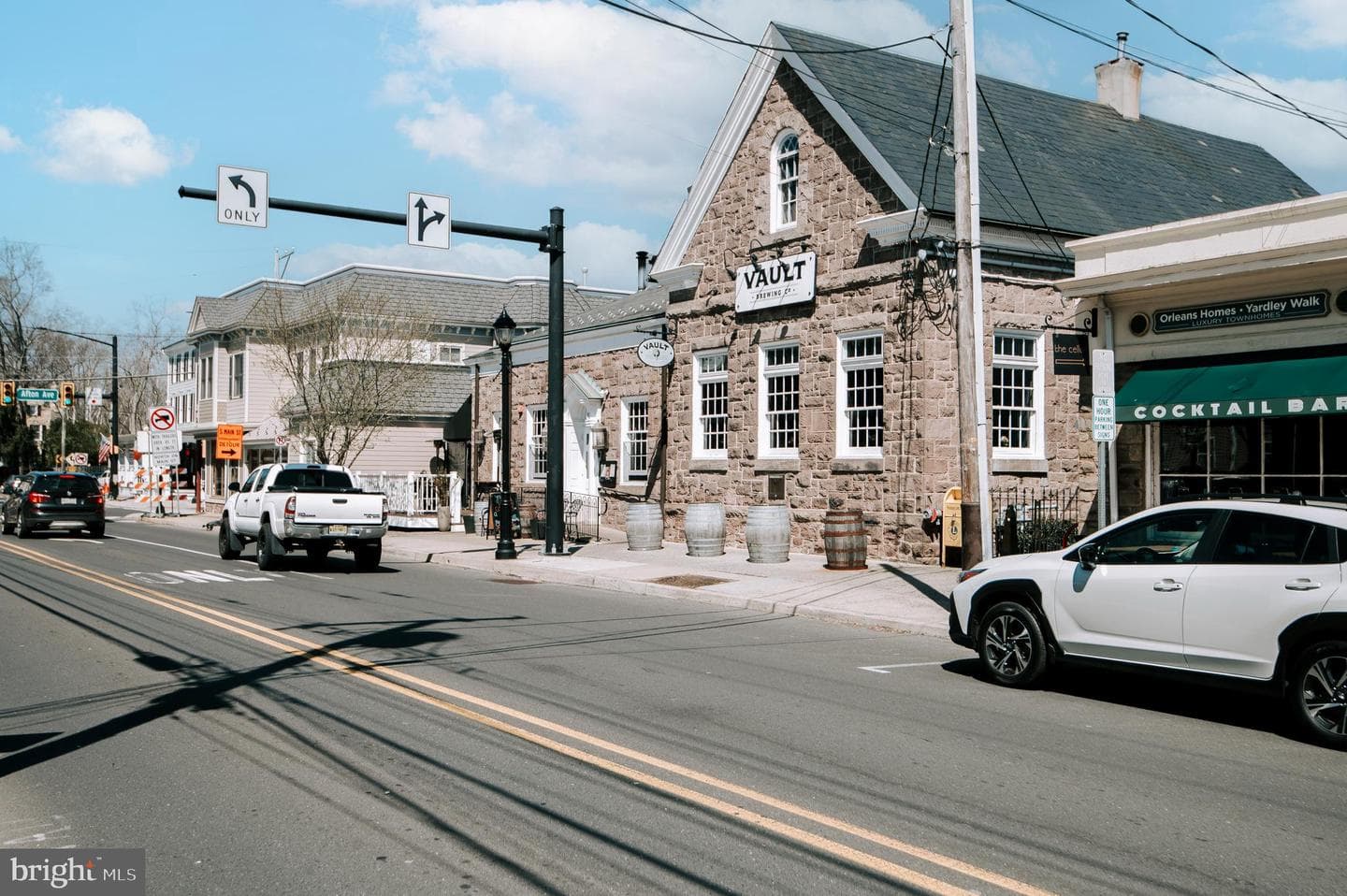 47 E College Avenue photo 43