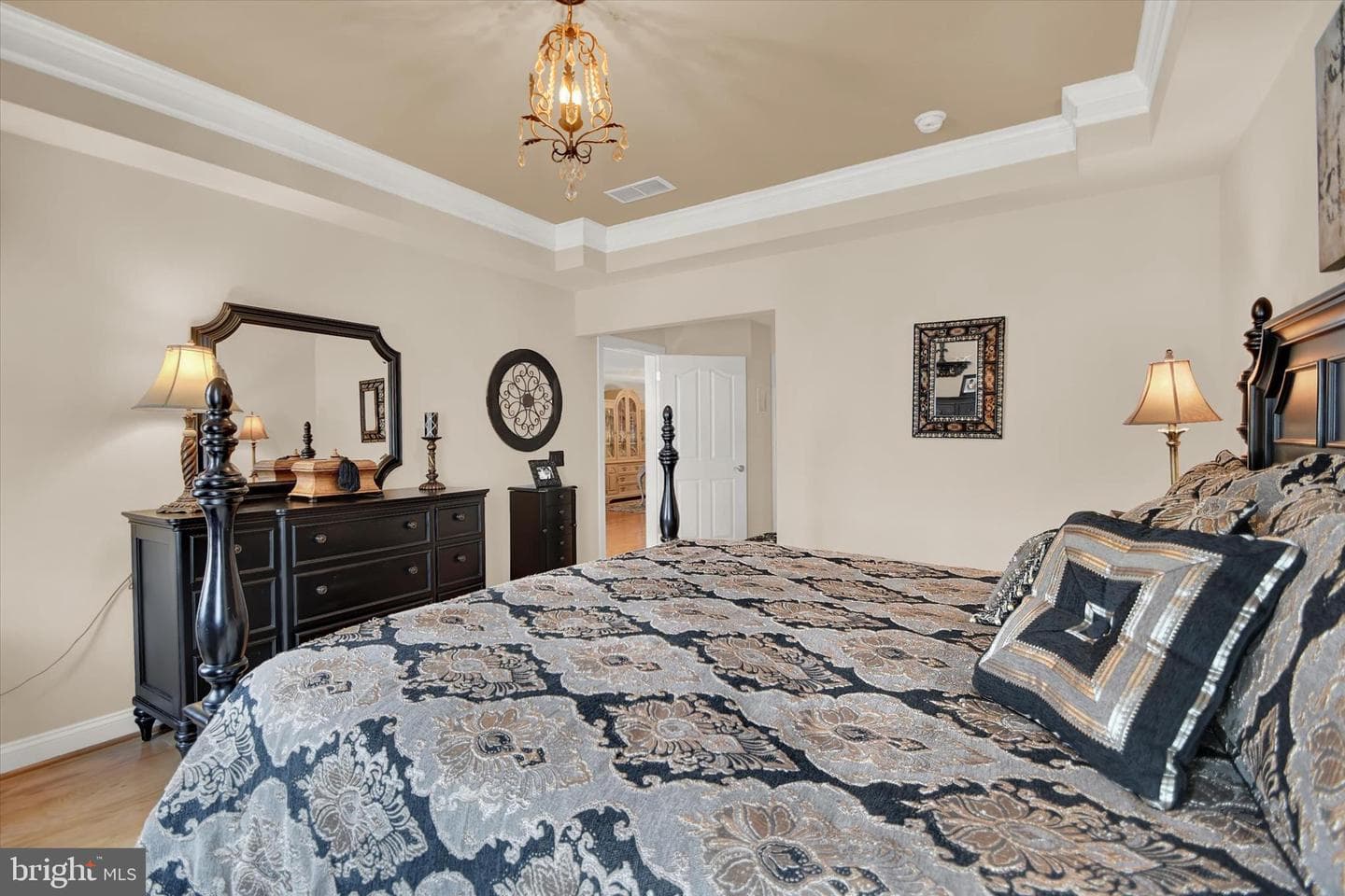 300 Reagan Drive photo 29