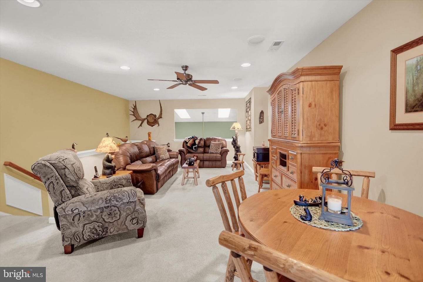 300 Reagan Drive photo 33