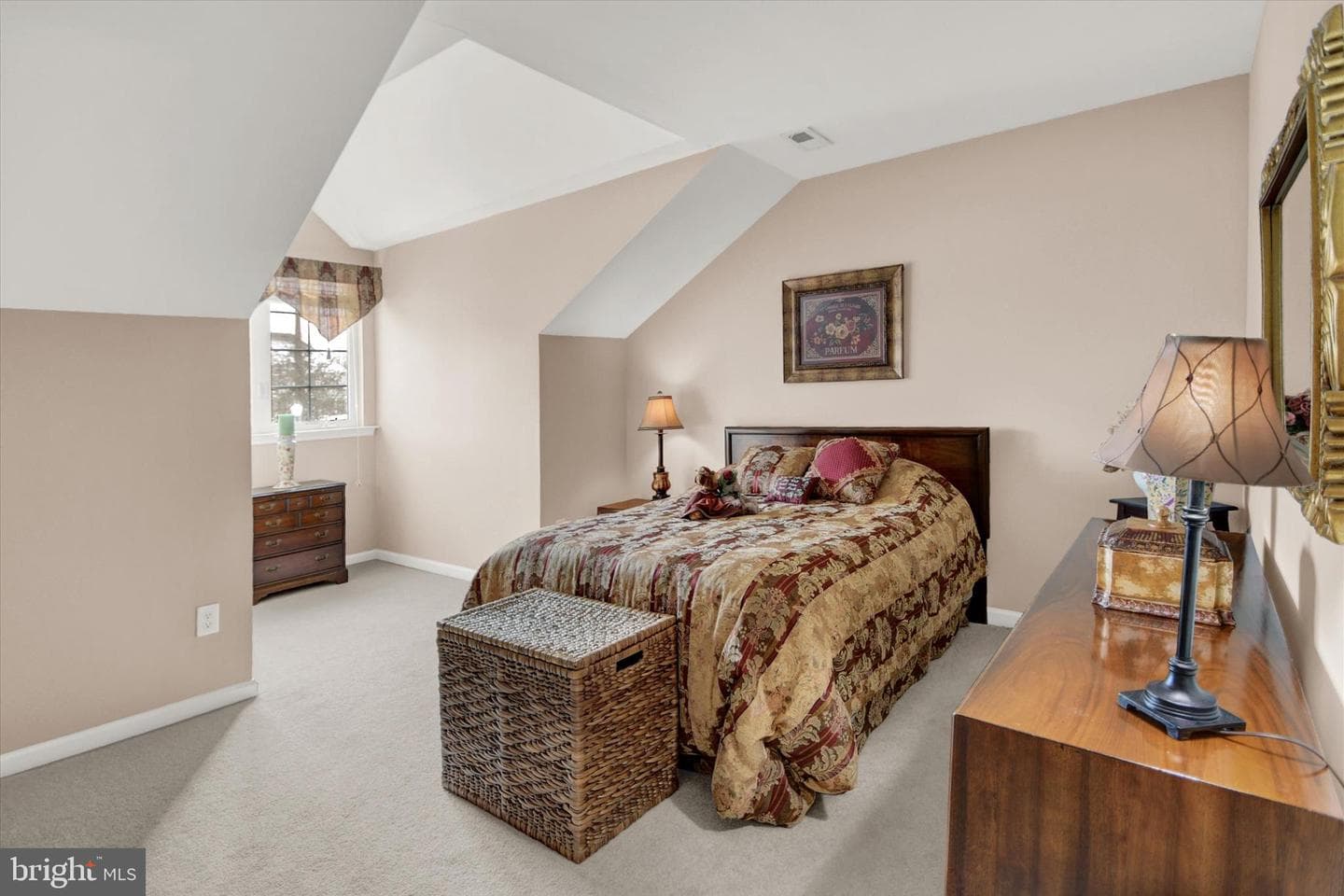 300 Reagan Drive photo 37