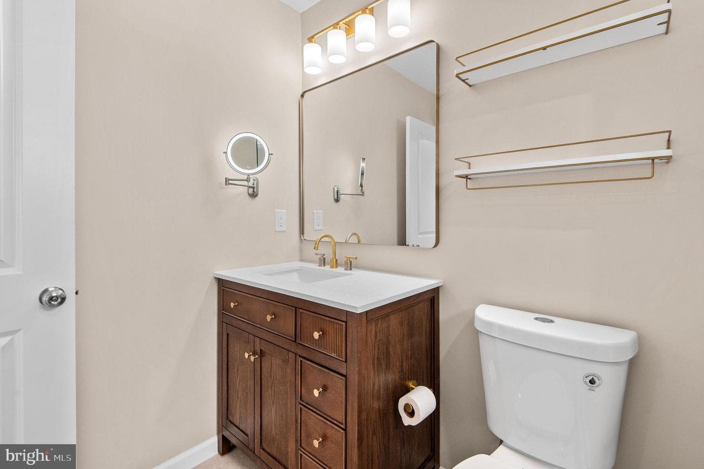 54 German Avenue photo 20