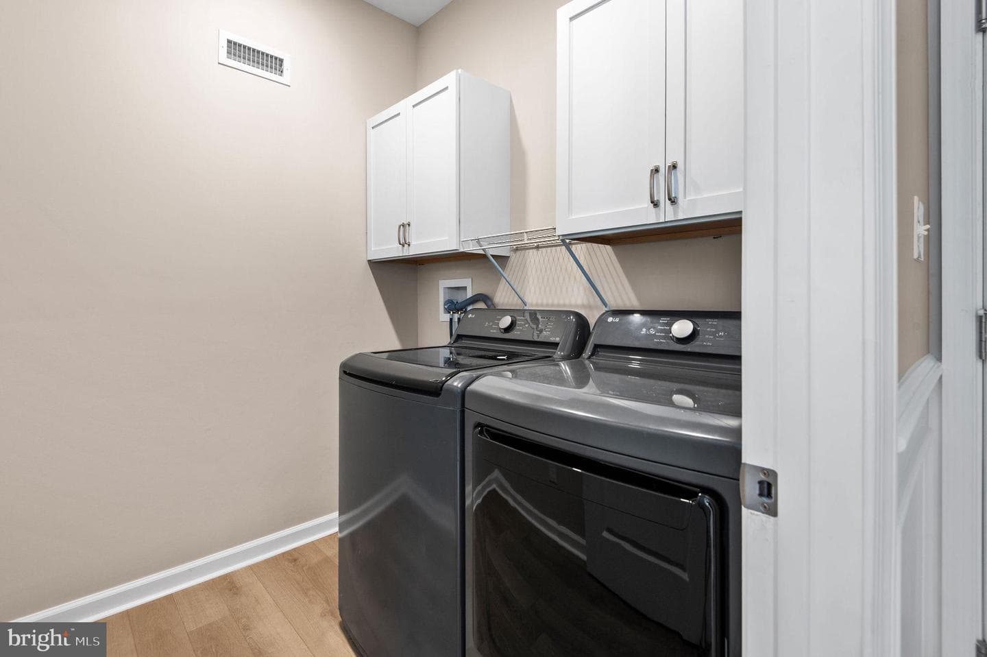 54 German Avenue photo 37