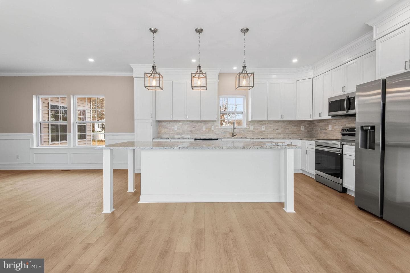 54 German Avenue photo 6