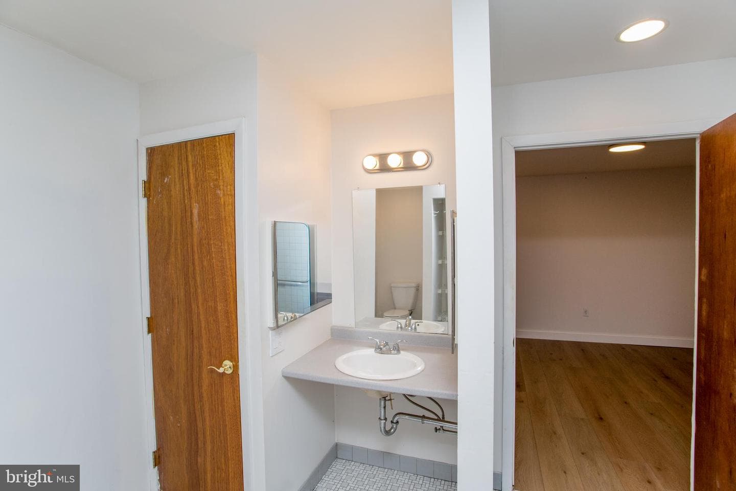 527 Lexington Avenue photo 20