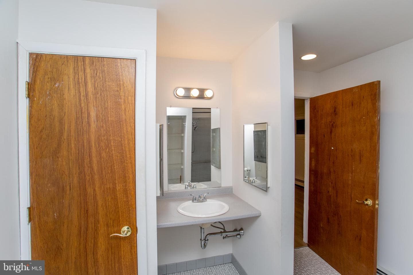 527 Lexington Avenue photo 22
