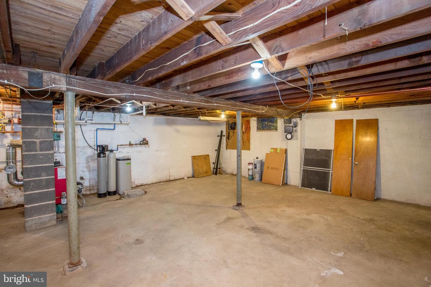 527 Lexington Avenue photo 35