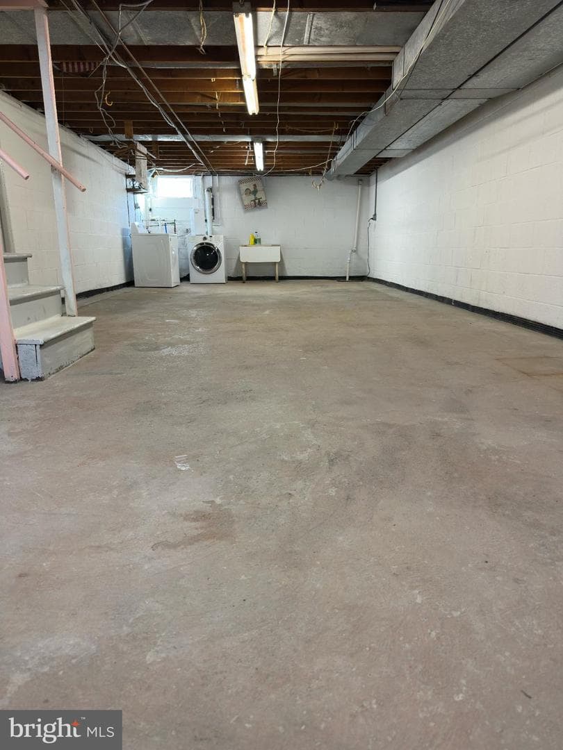 114 Nursery Avenue photo 40