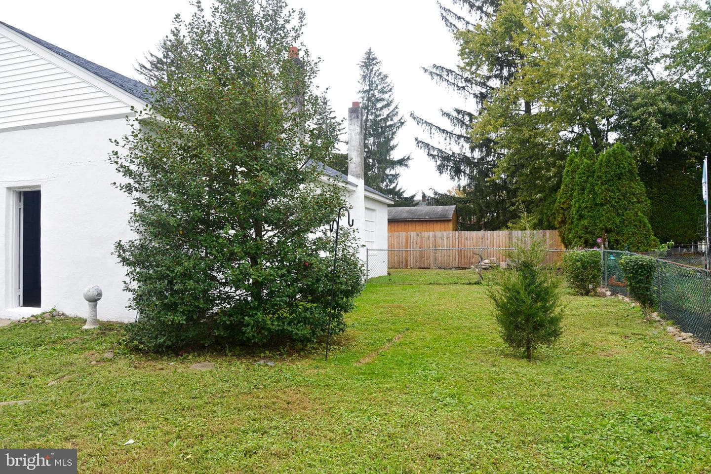 114 Nursery Avenue photo 57