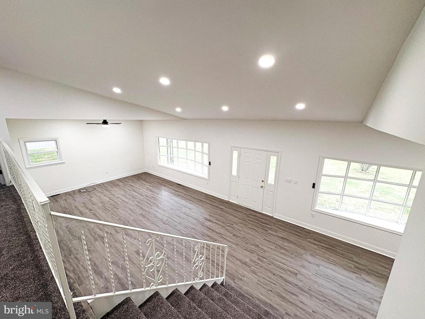 114 Nursery Avenue photo 8