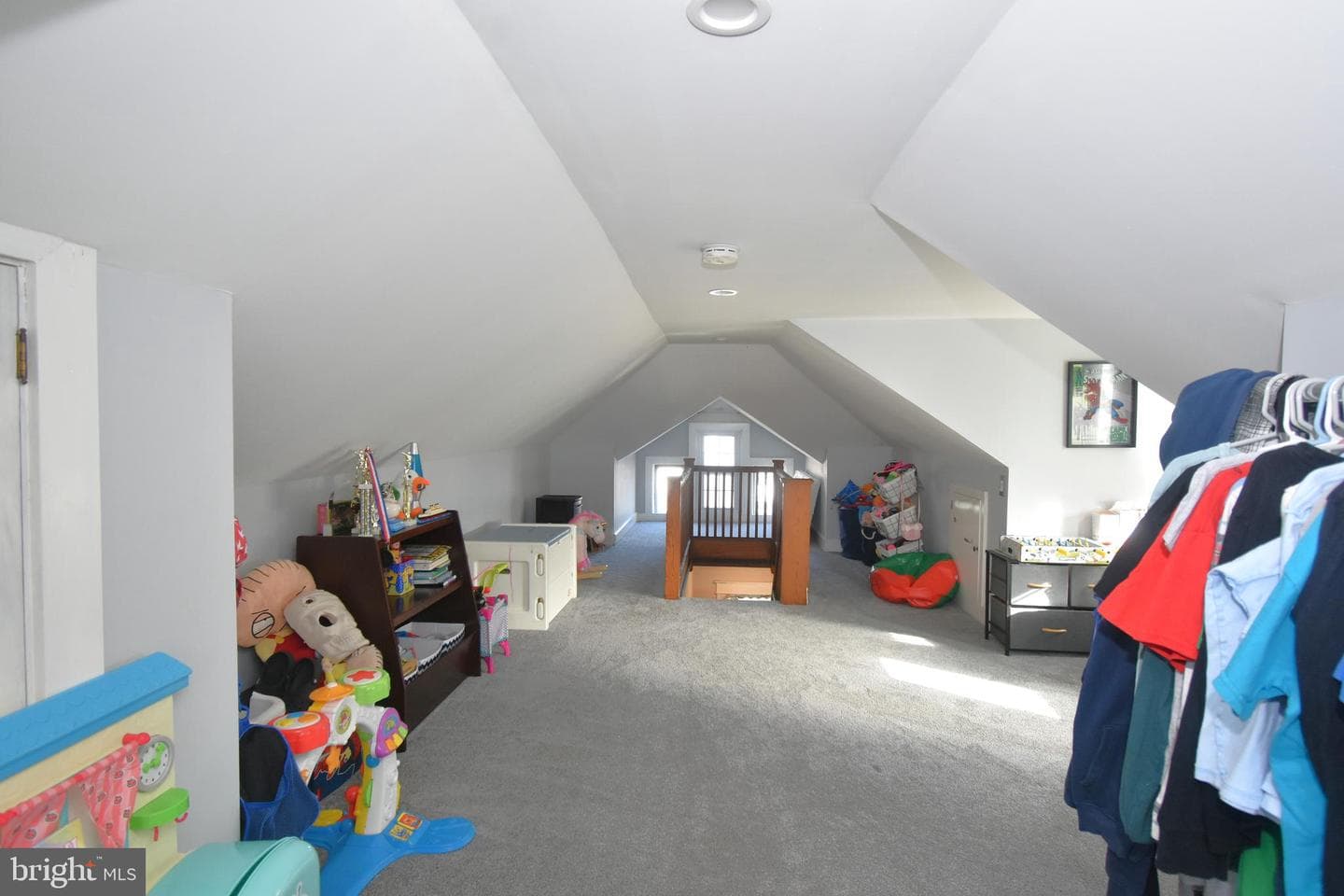 639 C Avenue photo 18