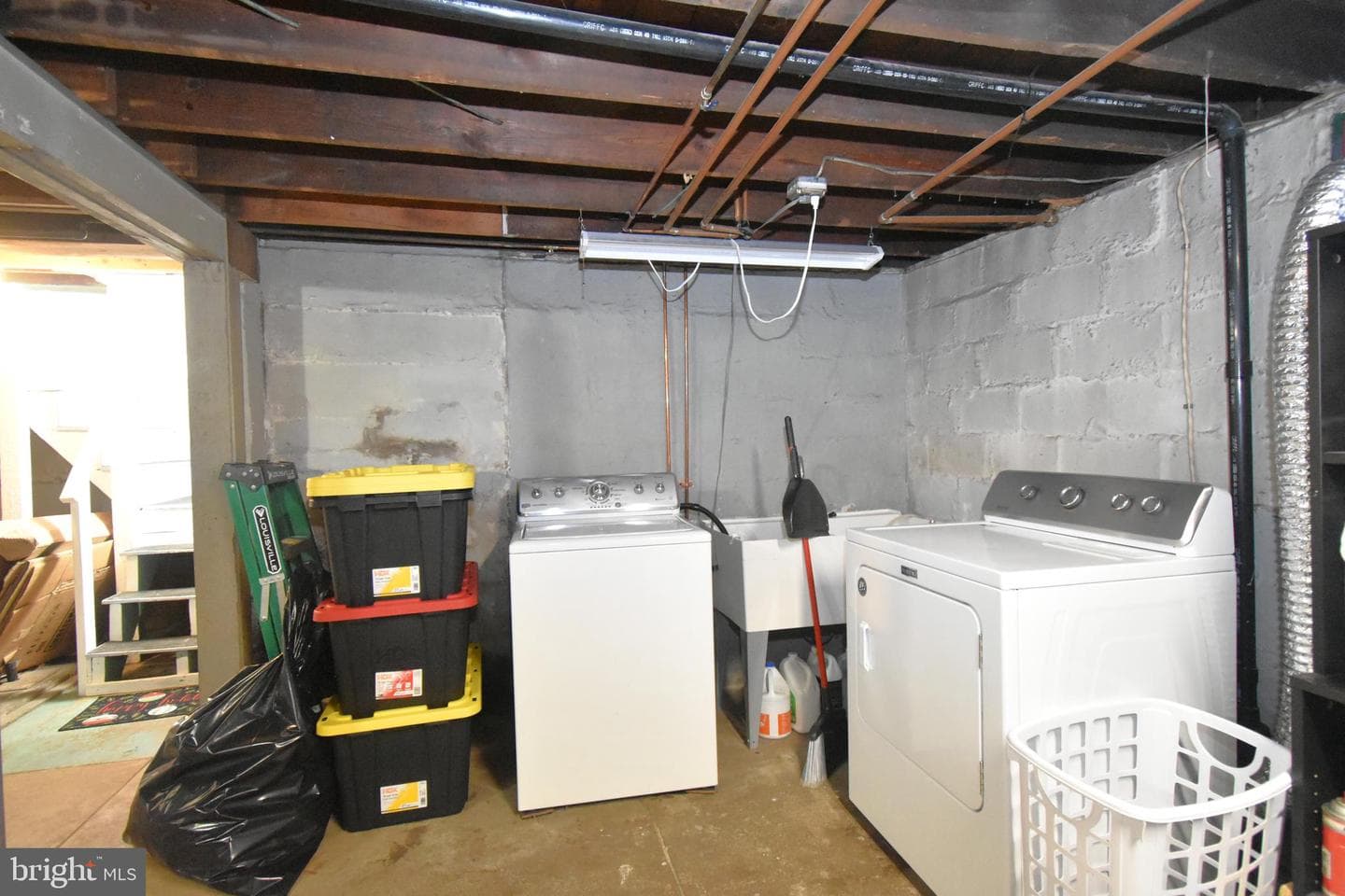 639 C Avenue photo 22