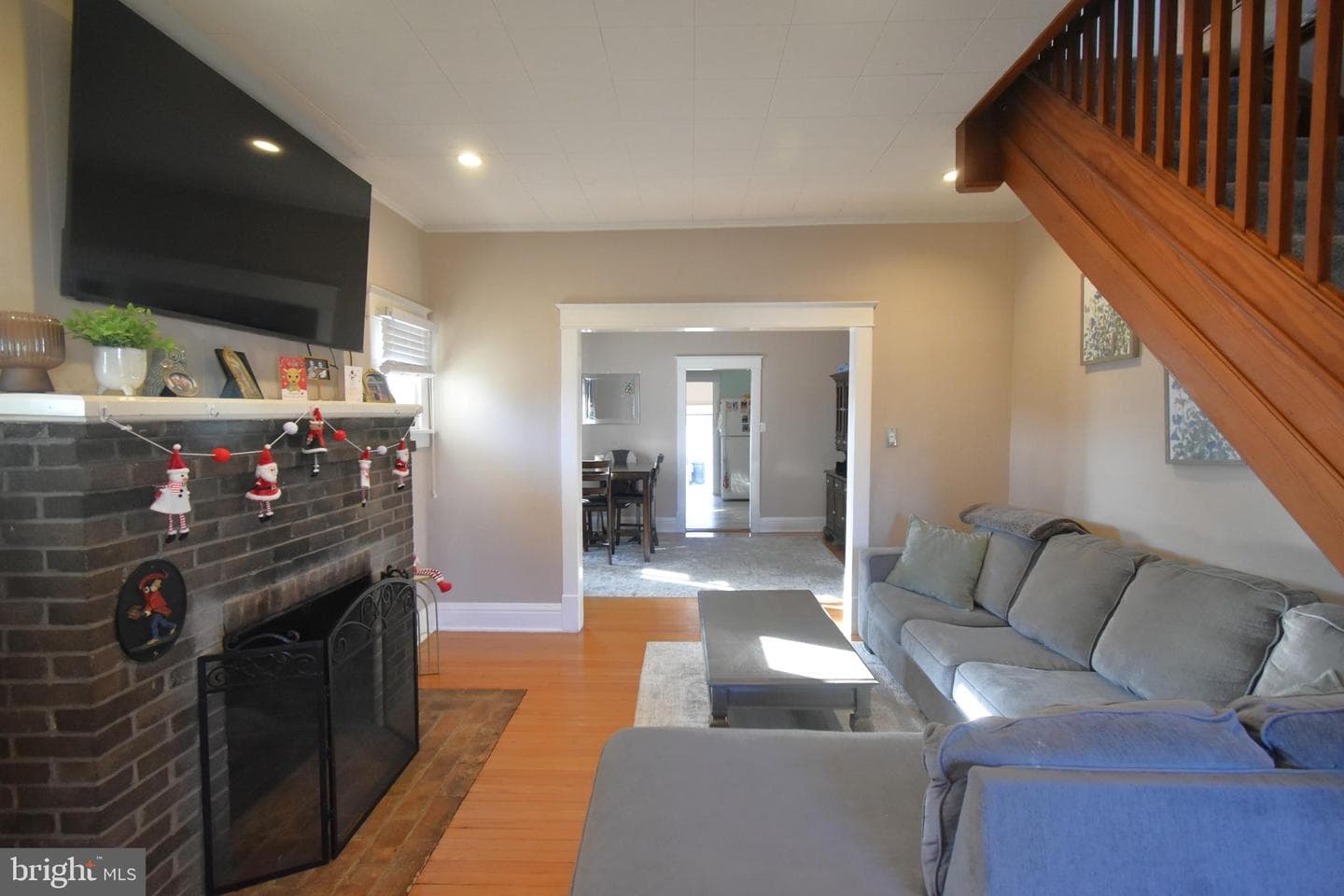 639 C Avenue photo 3