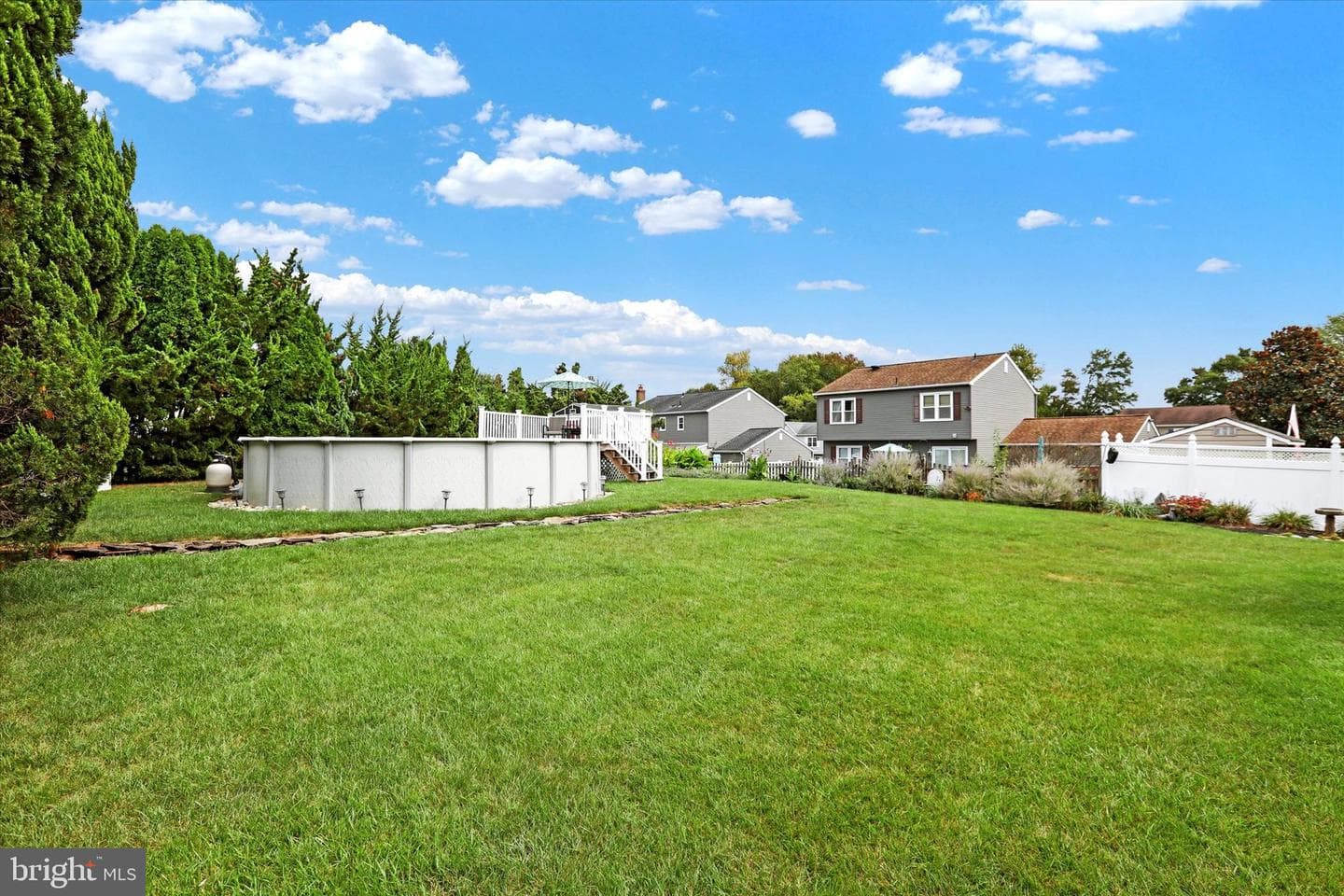 1825 Badger Road photo 32