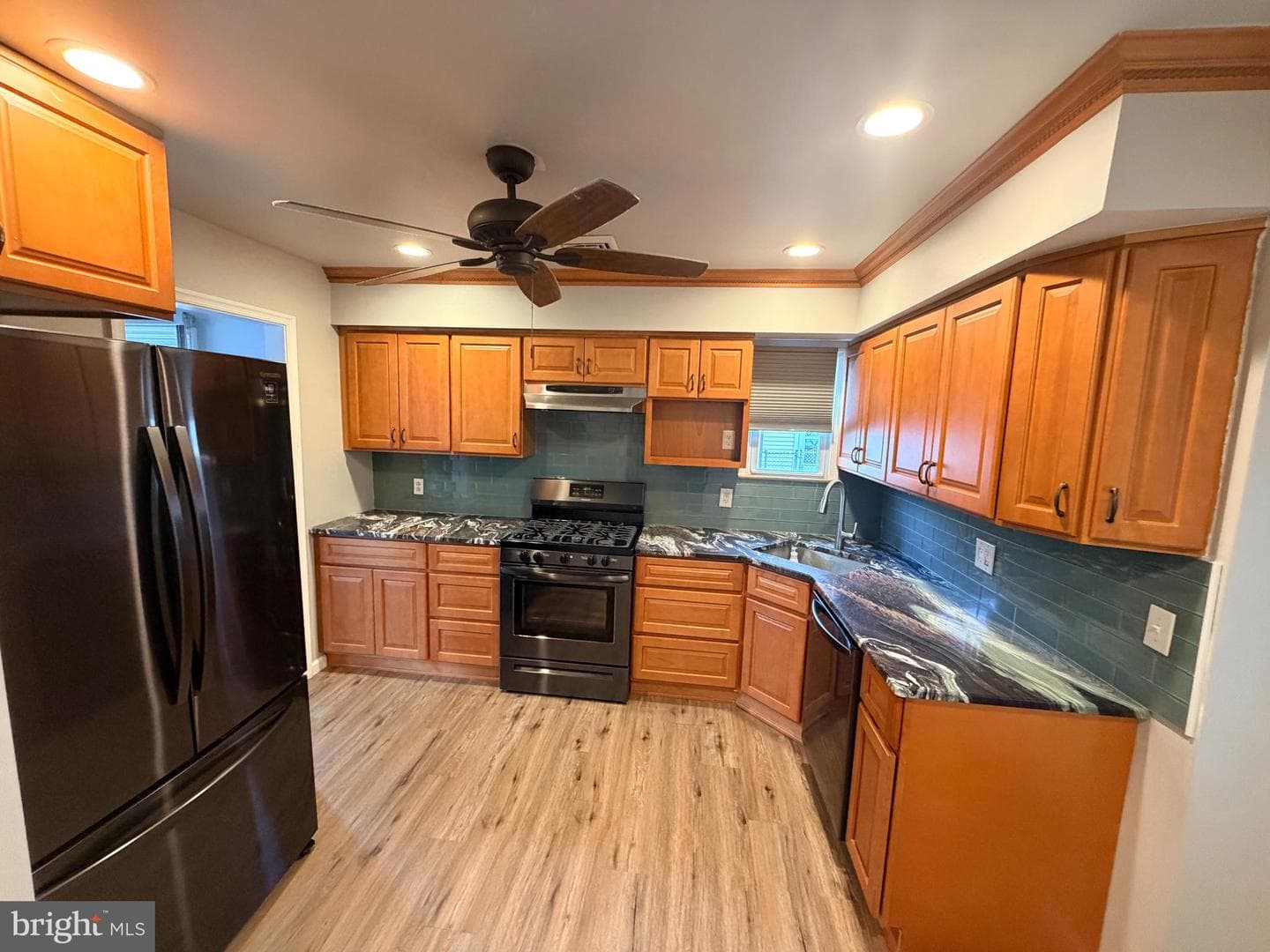 1706 Spencer Drive photo 2