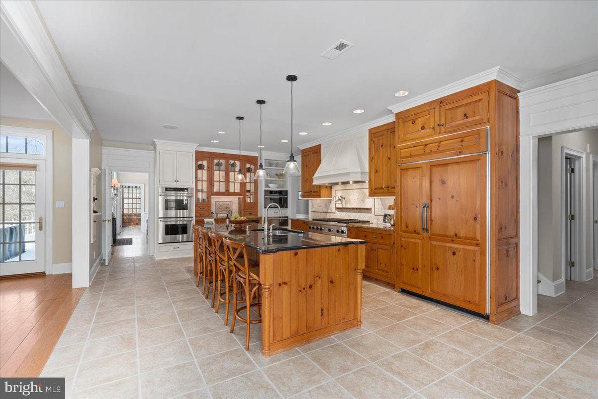 1568 Sackettsford Road photo 19