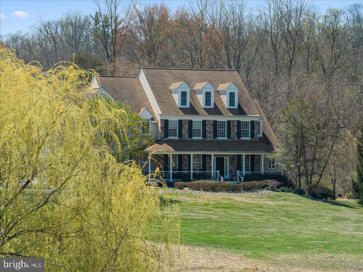 1568 Sackettsford Road photo 99