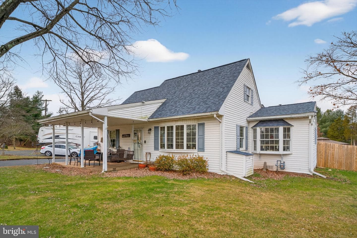 55 Morris Road photo 4