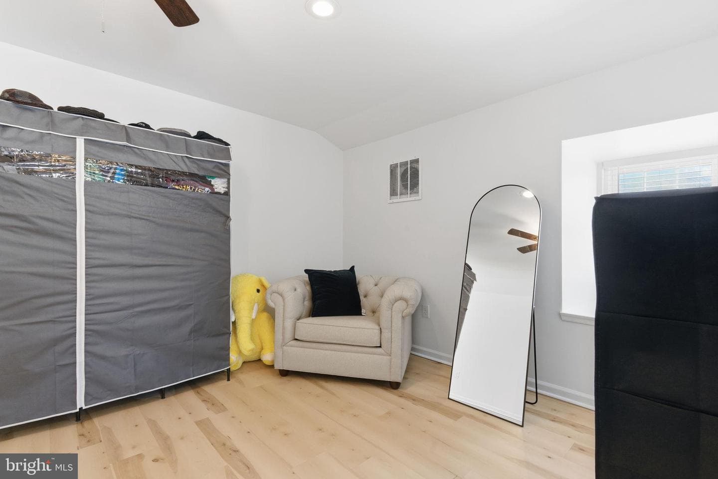 2623 E Avenue #E photo 28