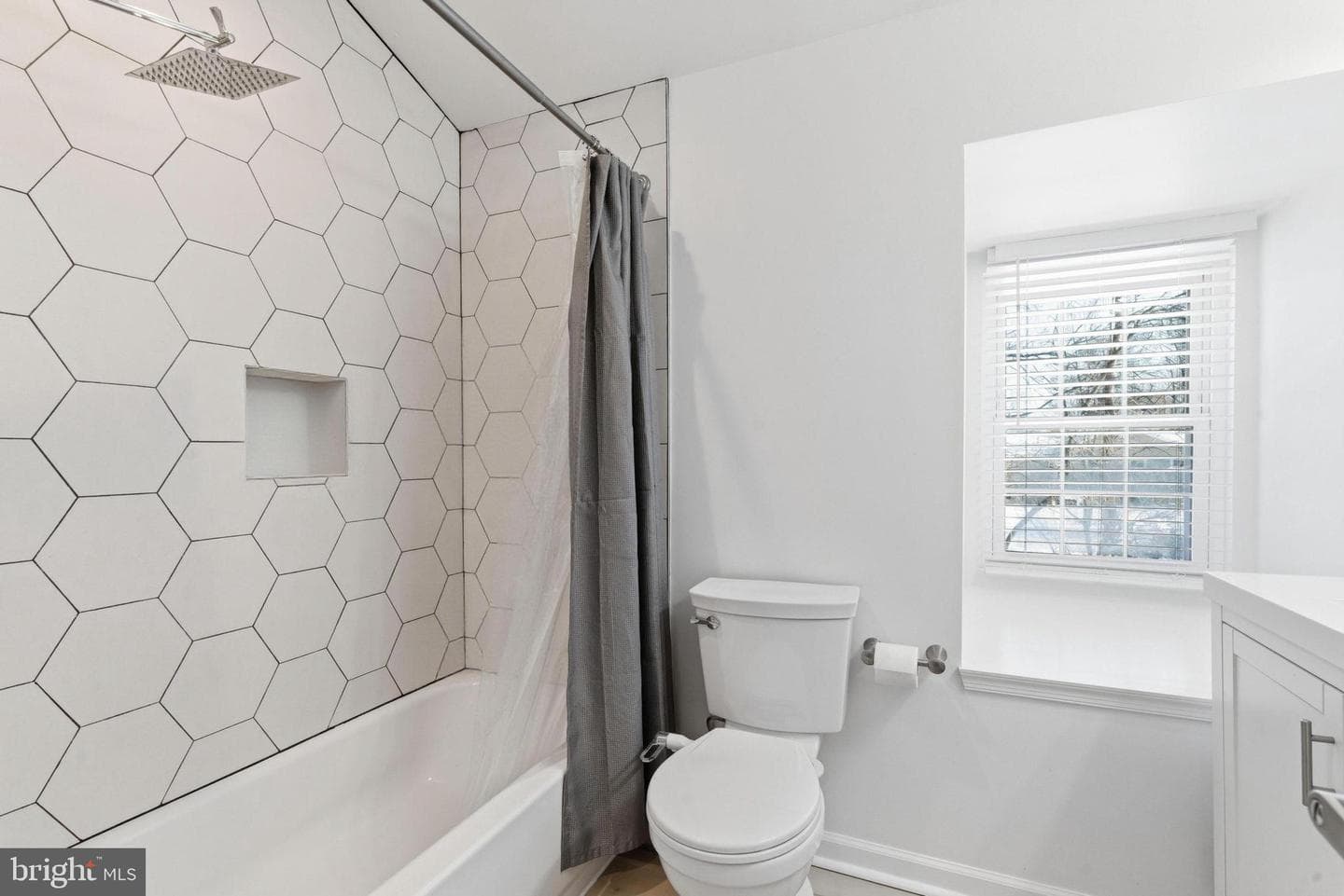 2623 E Avenue #E photo 31