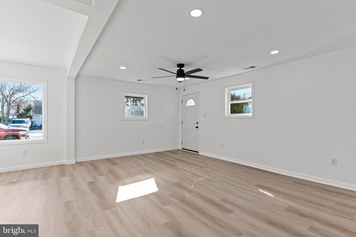 261 Northpark Drive photo 10