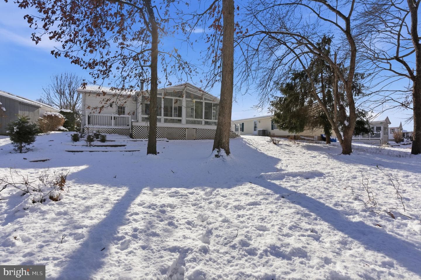 435 Spring Meadow Circle photo 32