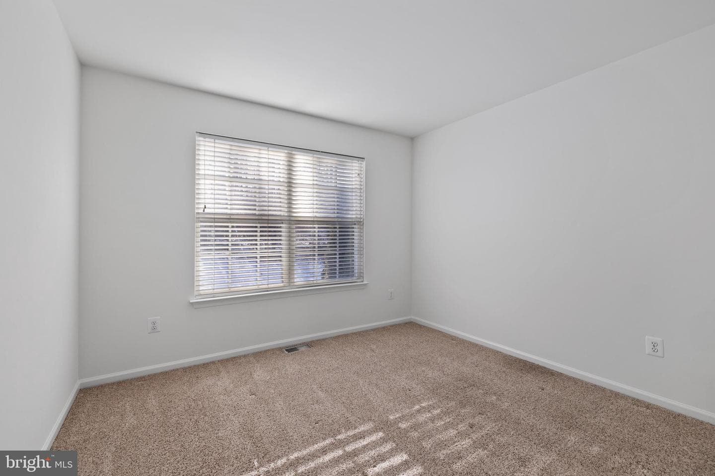 521 Jason Dr photo 22