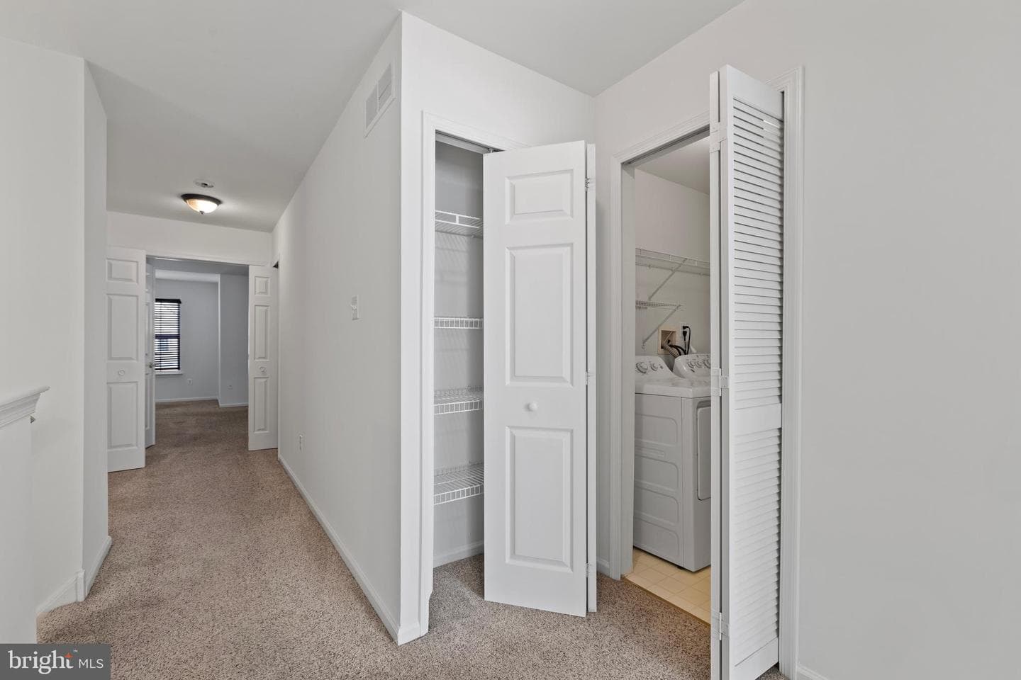 521 Jason Dr photo 24
