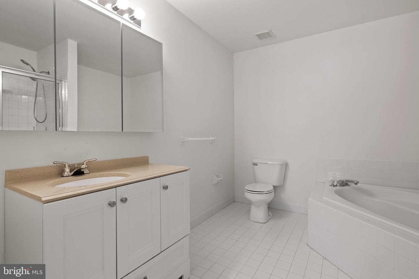 521 Jason Dr photo 39
