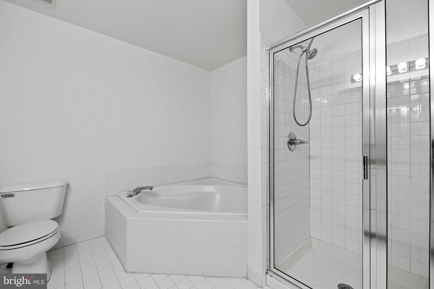 521 Jason Dr photo 40